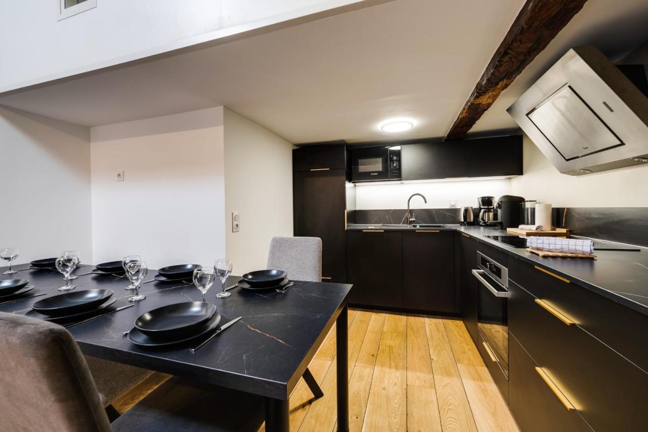 Le Septqatre - Grand Triplex Au Coeur De La Vieille Ville Annecy Exterior photo