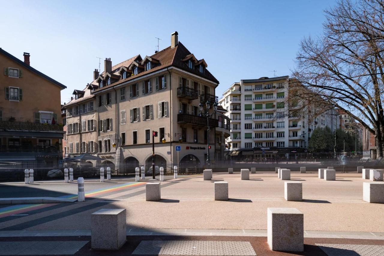 Le Septqatre - Grand Triplex Au Coeur De La Vieille Ville Annecy Exterior photo
