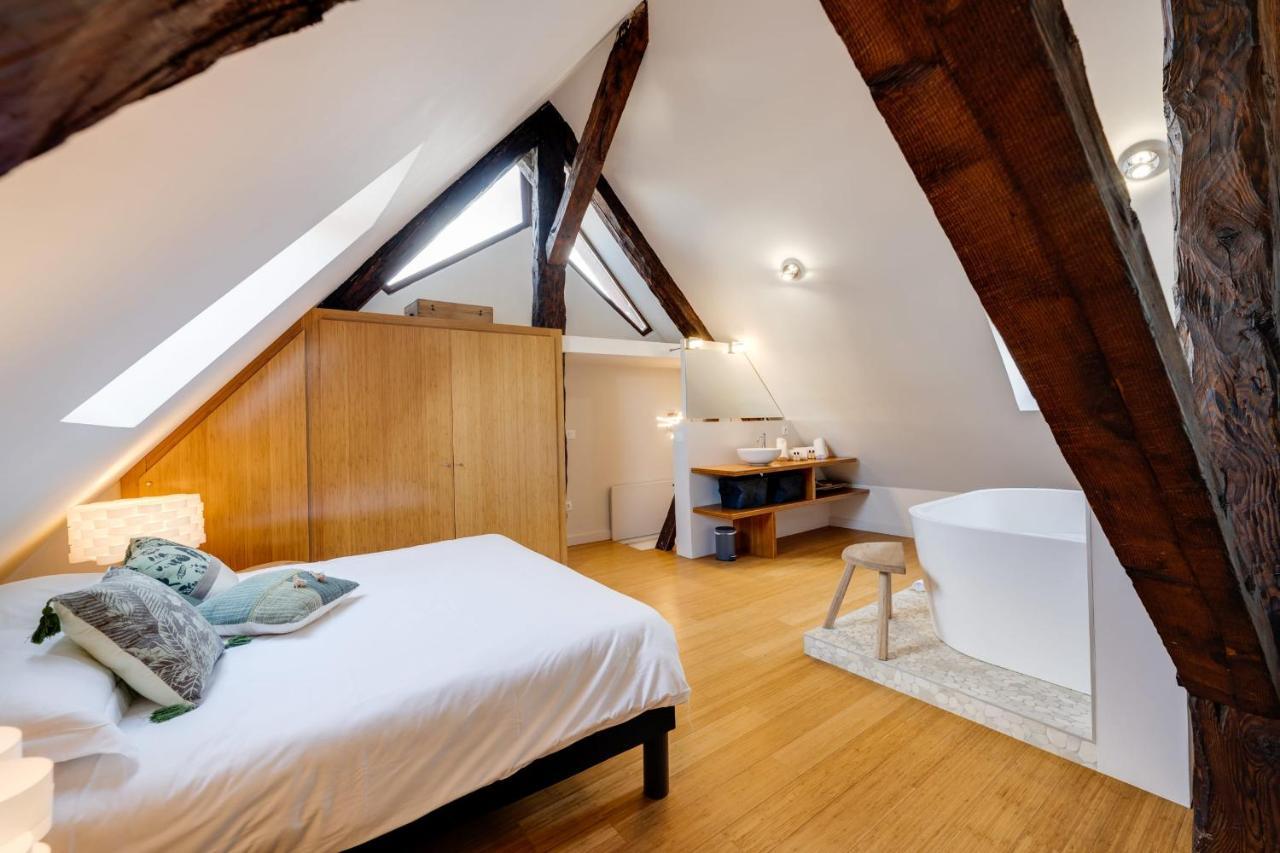Le Septqatre - Grand Triplex Au Coeur De La Vieille Ville Annecy Exterior photo